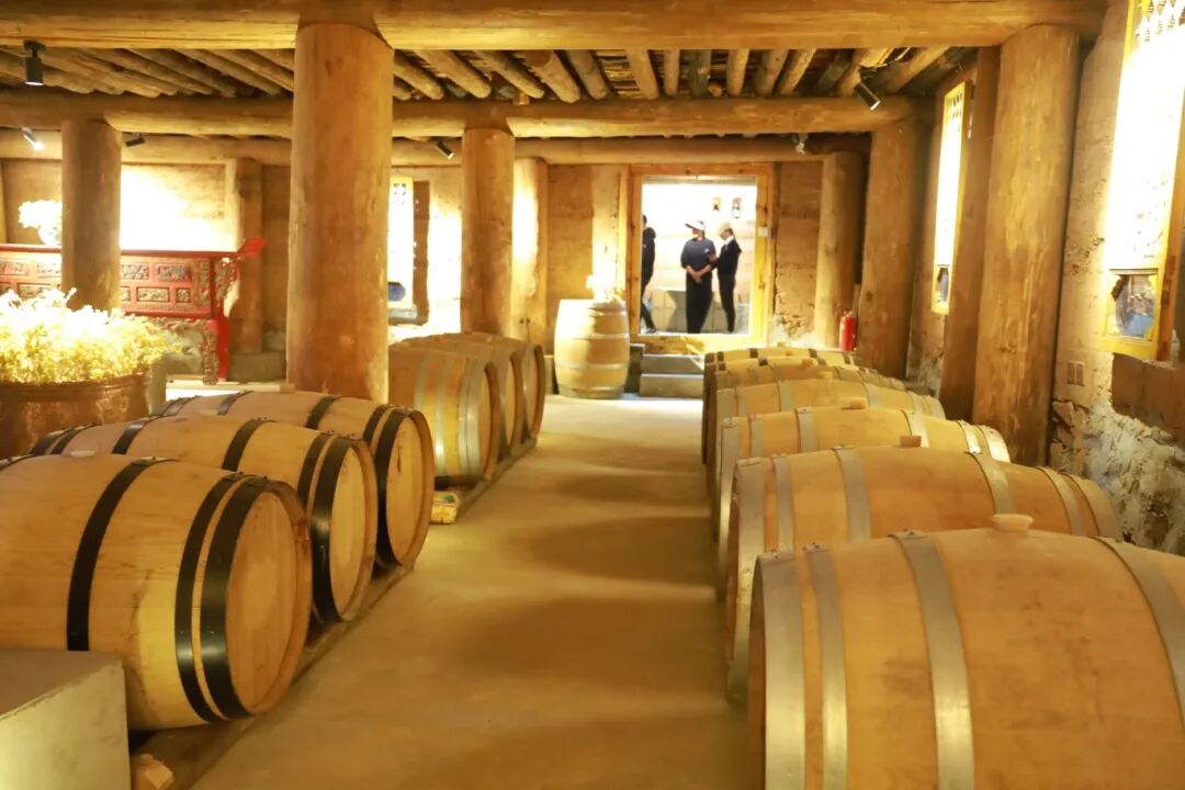 2_朵木杦庄的酒窖_20251119093302_383_60.jpg